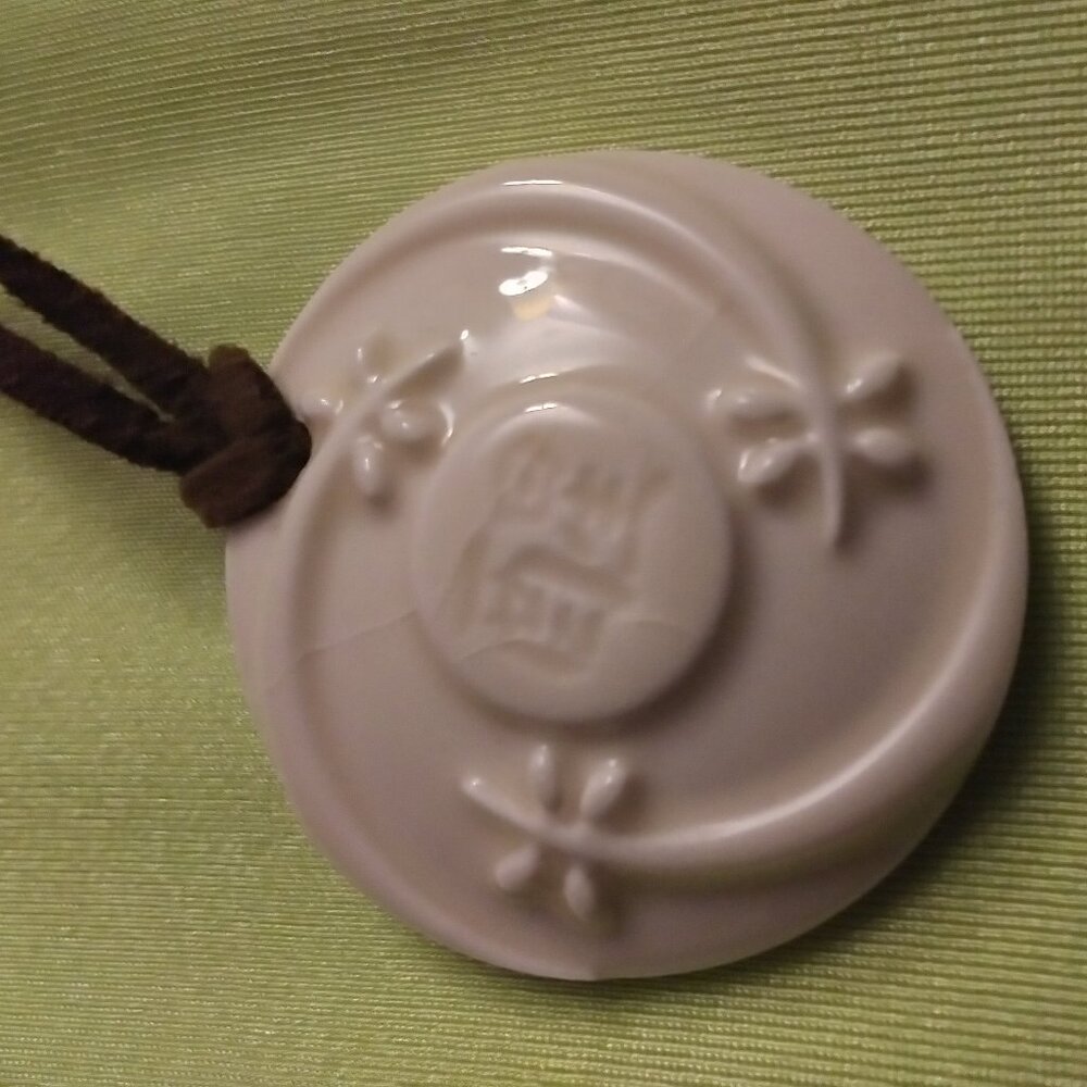 Ceramic necklace